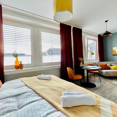 Klassen Stay - Exklusives Apartment Am Hbf - Kueche, Netflix, Kingsizebett Koblenc Exteriér fotografie